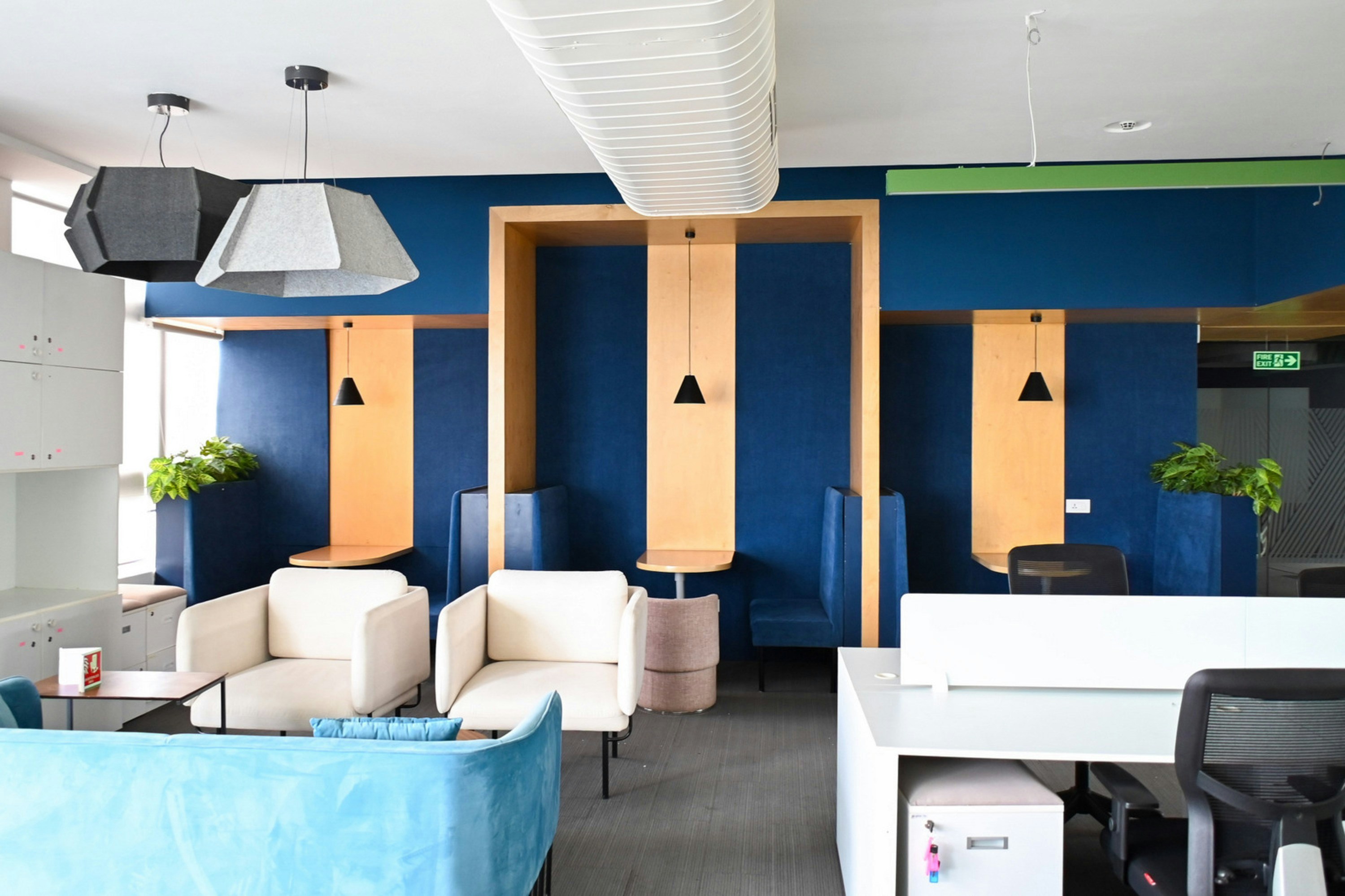 Cheap vs Premium Is the Wrong Question in Coworking Conversion